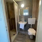 Platán Apartamento *