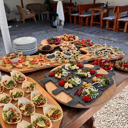 Platan Vendeghaz Apartmán Balatongyörök