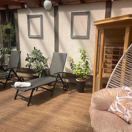 Platan Vendeghaz Apartmán *