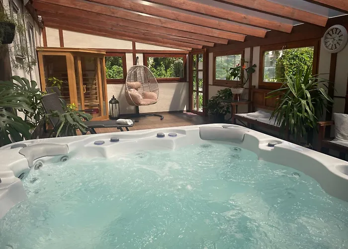 Platan Vendeghaz * Balatongyorok